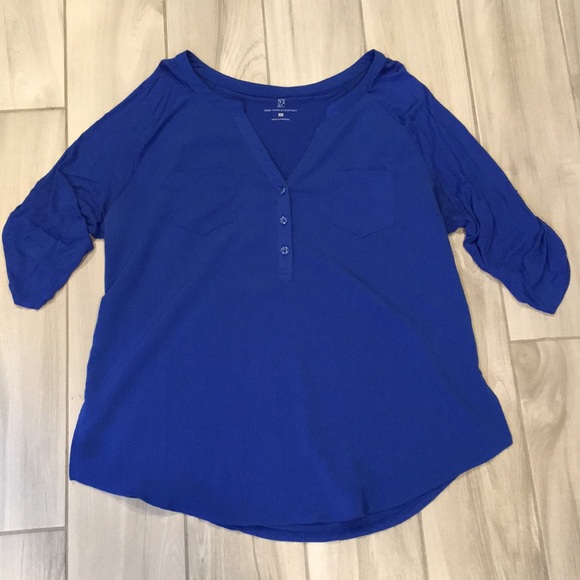New York & Company Tops - NY&Co blue top, size XL